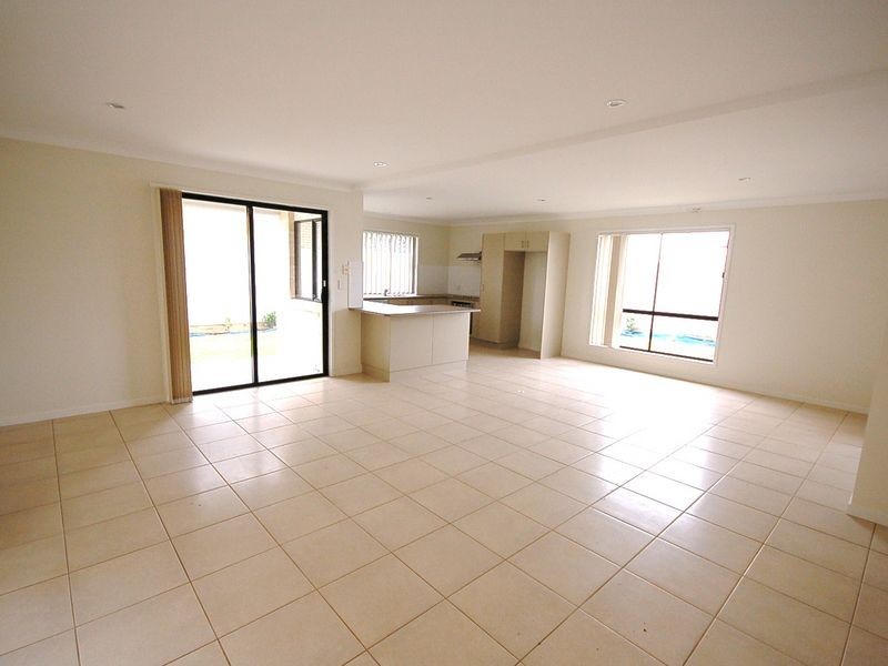 7/118 Samsonvale Road, Strathpine QLD 4500
