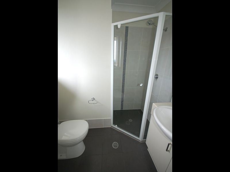 7/118 Samsonvale Road, Strathpine QLD 4500