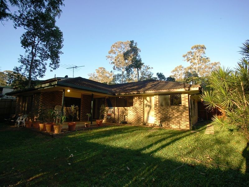 24 Killara Crescent, Petrie QLD 4502