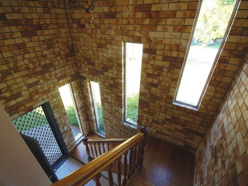 9 Leis Parade, Lawnton QLD 4501