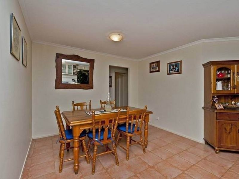 24 Clarendon Street, Strathpine QLD 4500