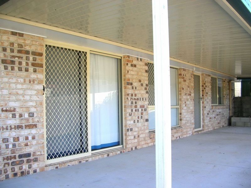 2/49 Beeville Road, Petrie QLD 4502