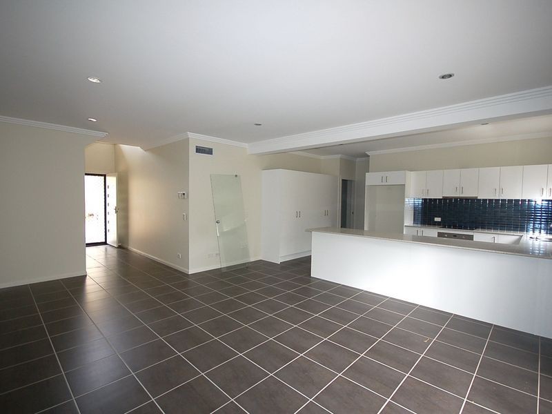 3/50 Pine Valley Drive, Joyner QLD 4500