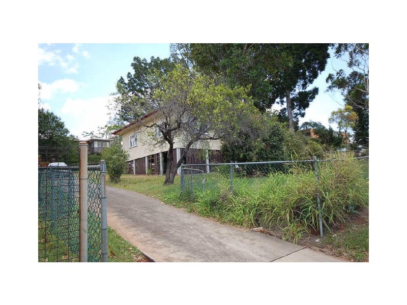 1100 ANZAC AVE, Petrie QLD 4502