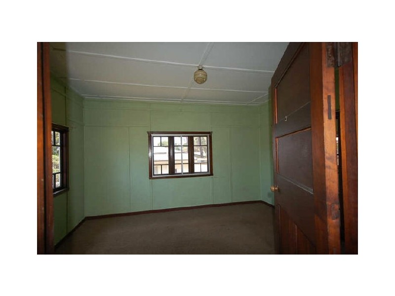 1100 ANZAC AVE, Petrie QLD 4502