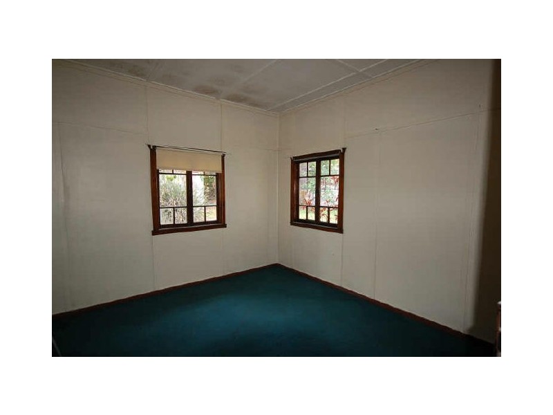 1100 ANZAC AVE, Petrie QLD 4502