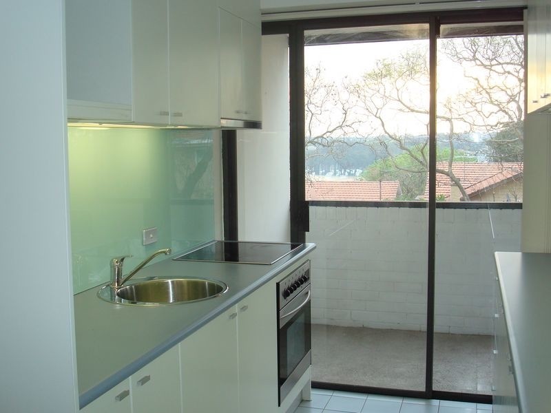 2/180 Spit Road, Mosman NSW 2088