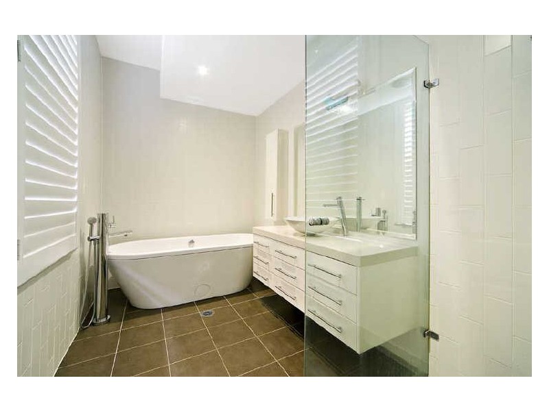 67 Bank Street, Mcmahons Point NSW 2060