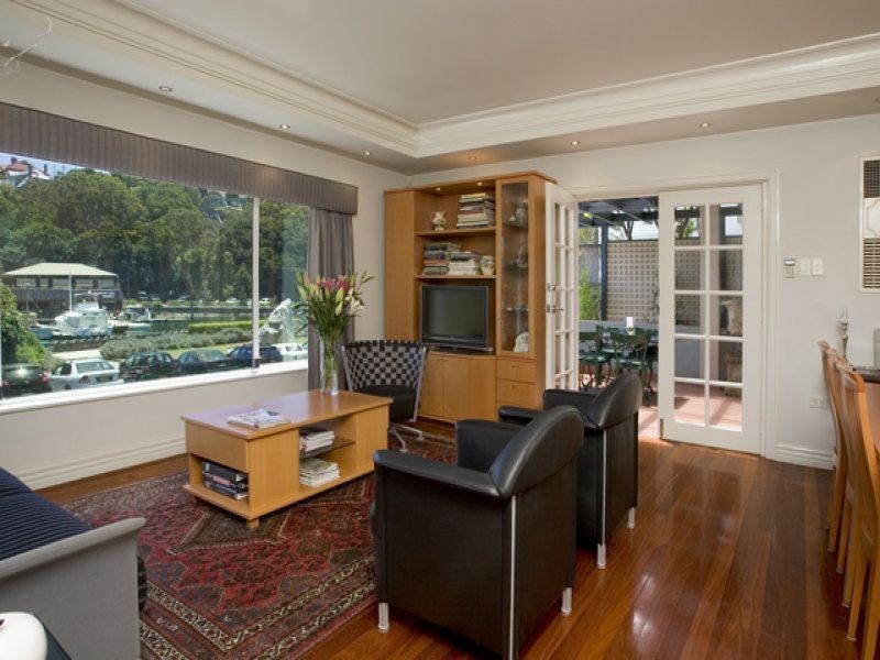 1/1C Avenue Road, Mosman NSW 2088