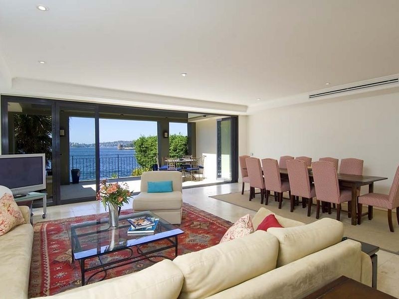 11A Holbrook Avenue, Kirribilli NSW 2061