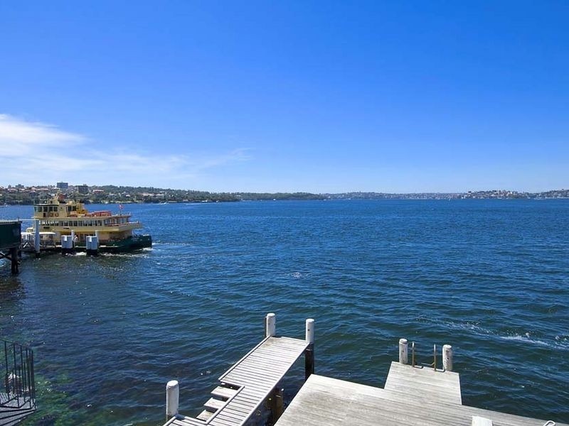 11A Holbrook Avenue, Kirribilli NSW 2061