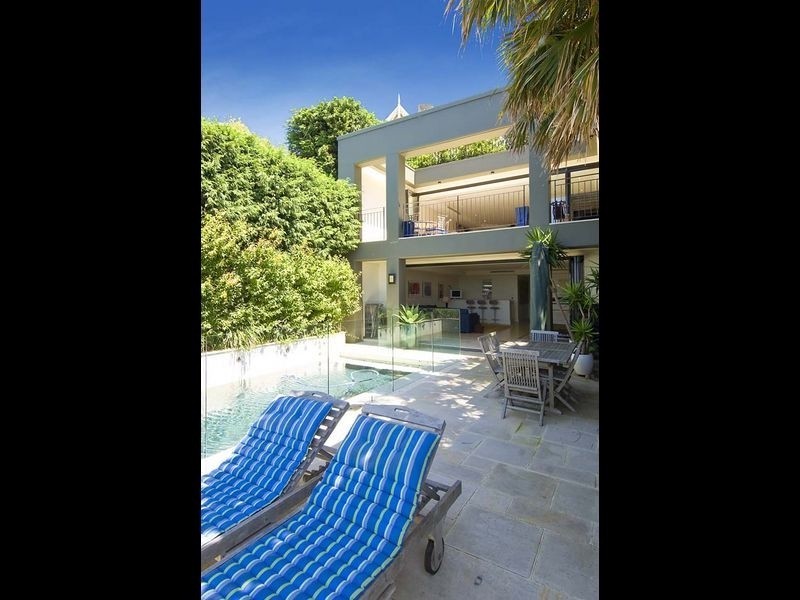 11A Holbrook Avenue, Kirribilli NSW 2061