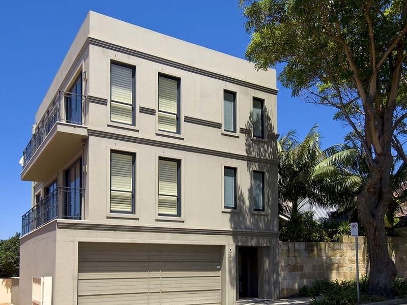 11A Holbrook Avenue, Kirribilli NSW 2061