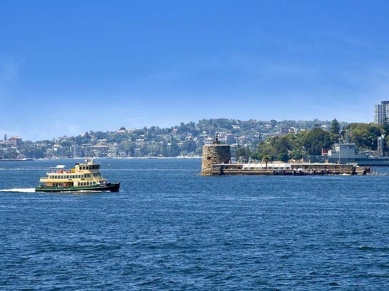 11A Holbrook Avenue, Kirribilli NSW 2061