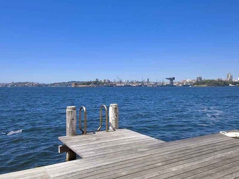 11A Holbrook Avenue, Kirribilli NSW 2061