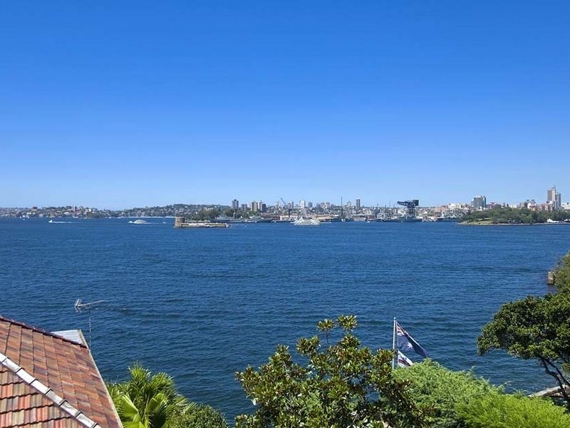 11A Holbrook Avenue, Kirribilli NSW 2061