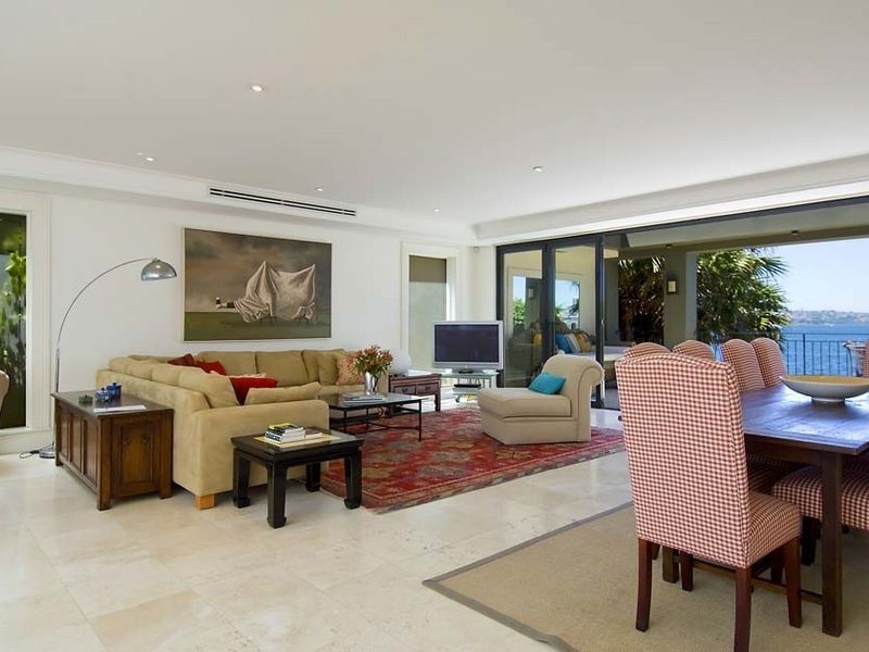 11A Holbrook Avenue, Kirribilli NSW 2061