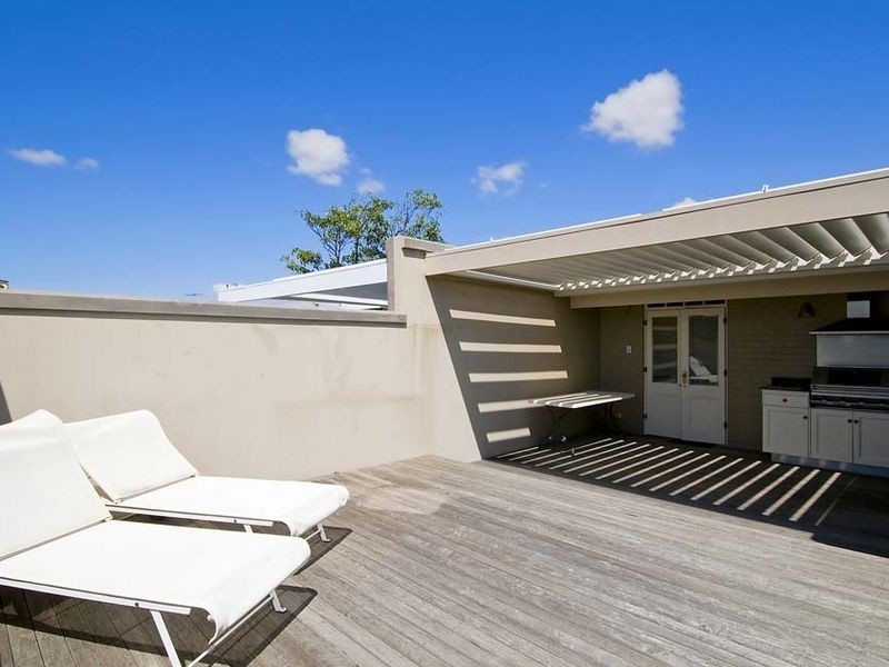 4 Waiwera Street, Mcmahons Point NSW 2060