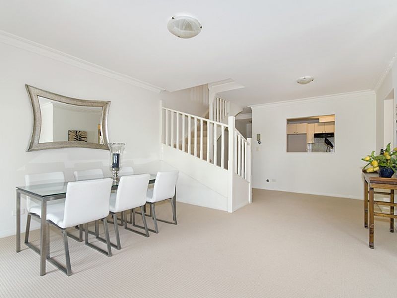 9/1-5 Penkivil Road, Willoughby NSW 2068