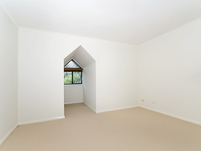 9/1-5 Penkivil Road, Willoughby NSW 2068