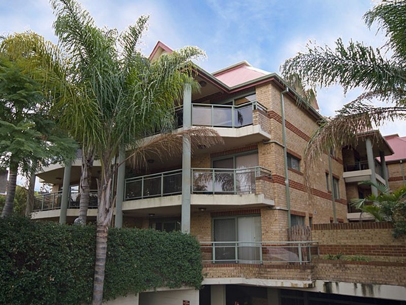 9/1-5 Penkivil Road, Willoughby NSW 2068