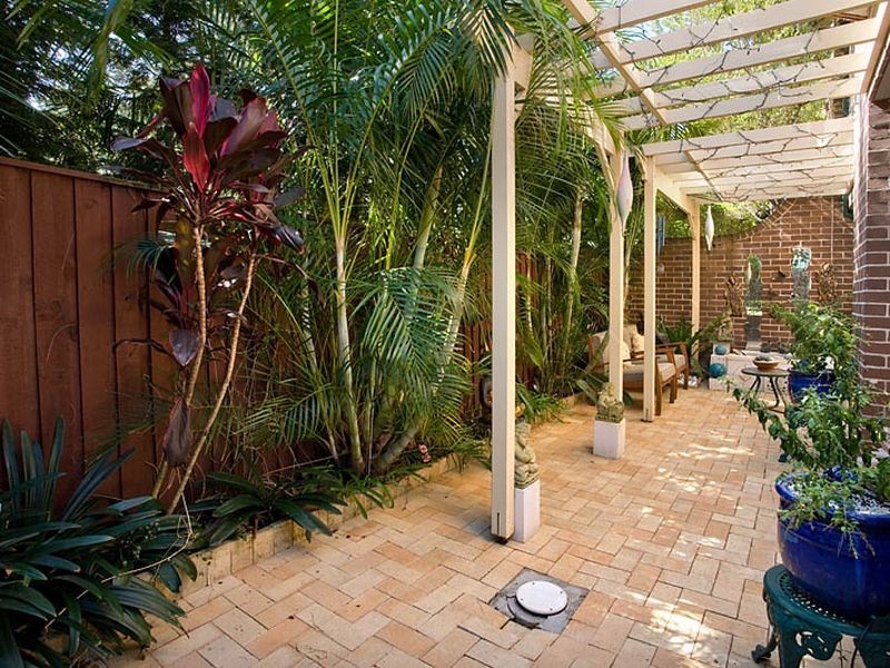 18e Brook Street, Crows Nest NSW 2065