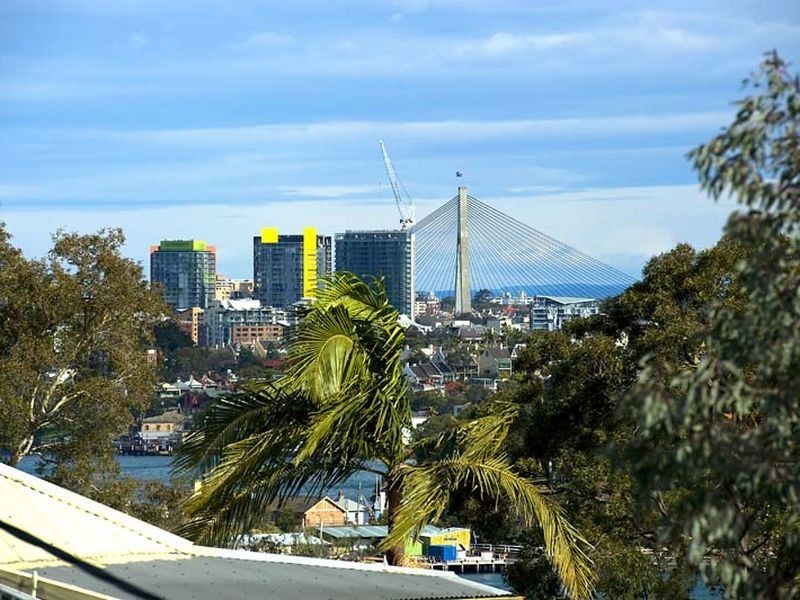 13 Victoria Street, Mcmahons Point NSW 2060