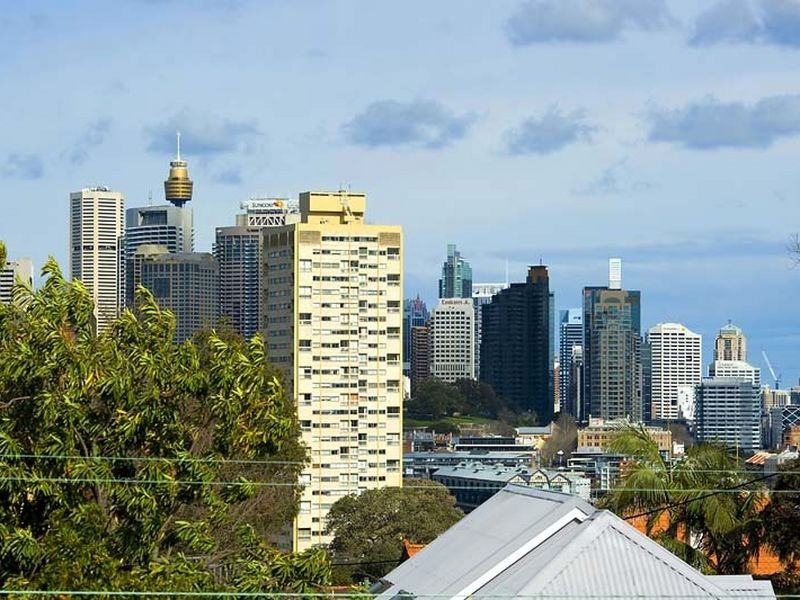 13 Victoria Street, Mcmahons Point NSW 2060