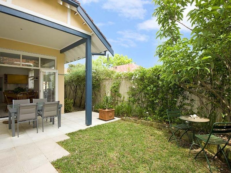 2 Holt Avenue, Mosman NSW 2088