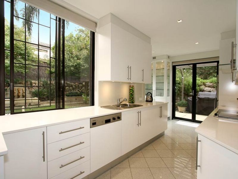2/18 West Crescent Street, Mcmahons Point NSW 2060