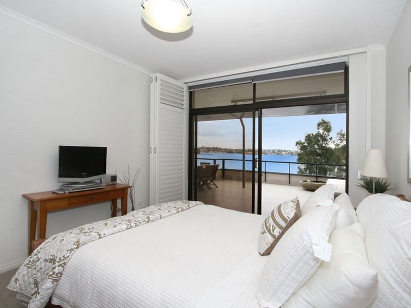 2/18 West Crescent Street, Mcmahons Point NSW 2060