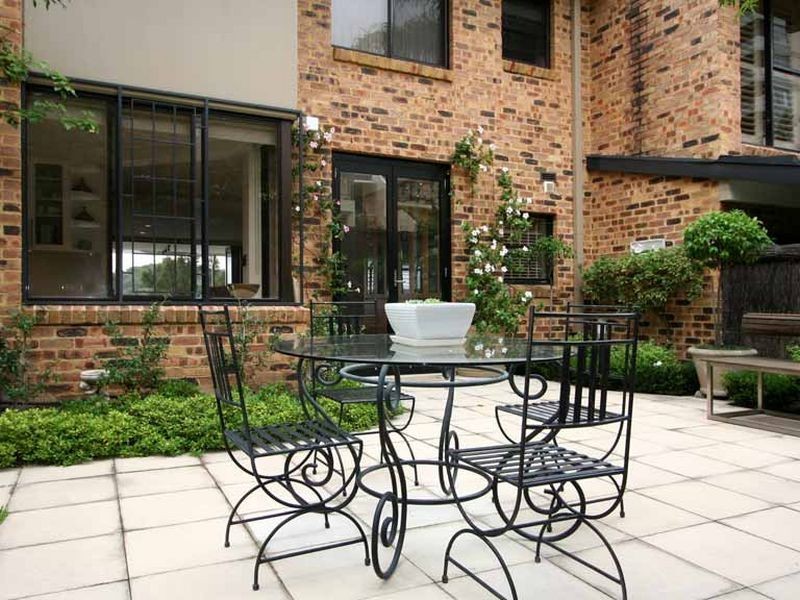2/18 West Crescent Street, Mcmahons Point NSW 2060
