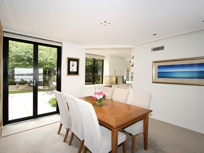 2/18 West Crescent Street, Mcmahons Point NSW 2060