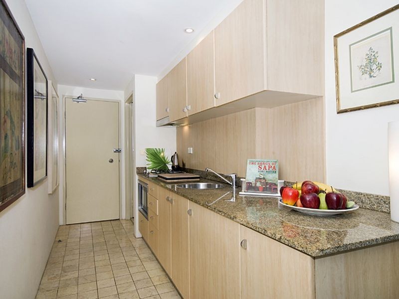 1/240 Ben Boyd Road, Neutral Bay NSW 2089