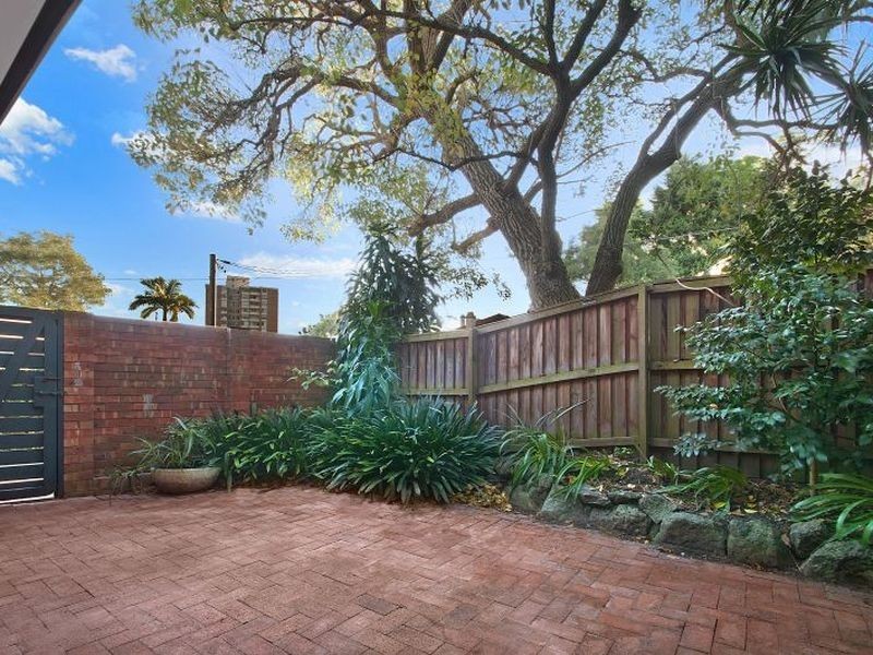 8/35 Bay Road, Waverton NSW 2060