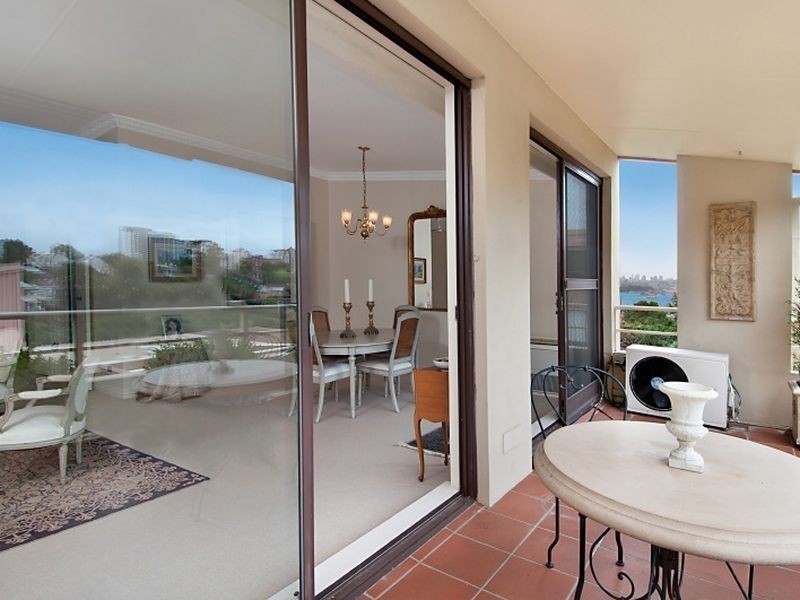 5/2 Spruson Street, Neutral Bay NSW 2089