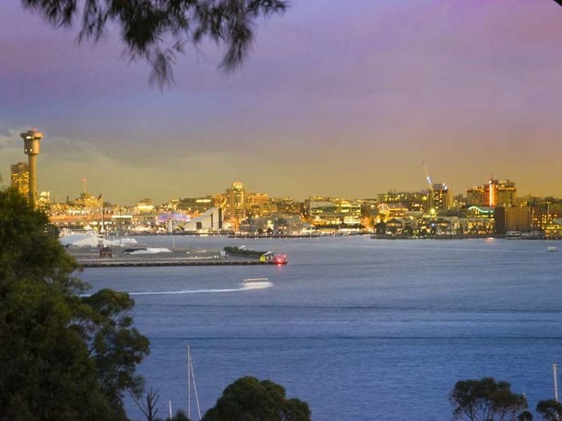 12 Queens Avenue, Mcmahons Point NSW 2060