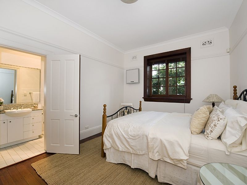 33 Ben Boyd Road, Neutral Bay NSW 2089