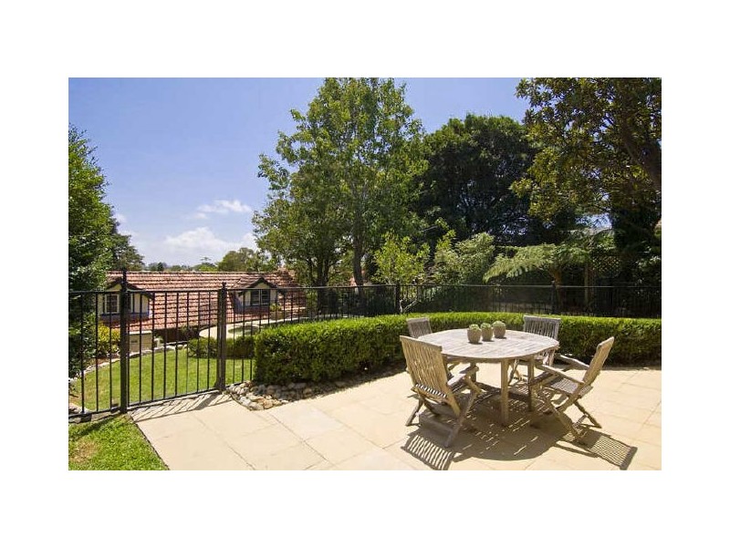 2 Milton Avenue, Mosman NSW 2088