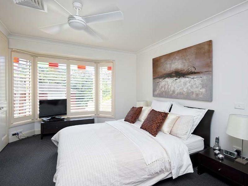 27 Kurraba Road, Neutral Bay NSW 2089
