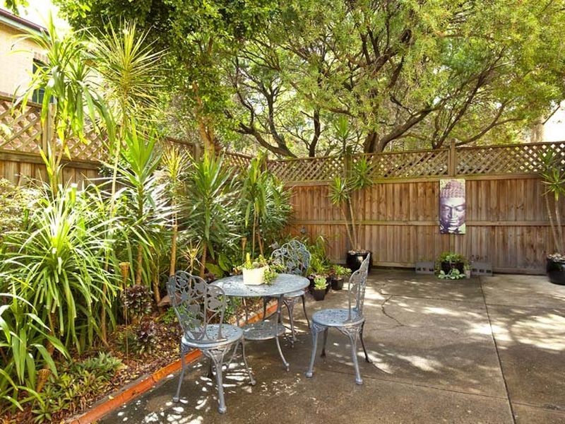 2/28 Waters Road, Neutral Bay NSW 2089