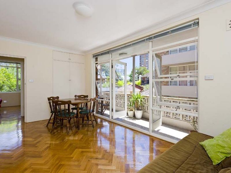 8/18 Carabella Street, Kirribilli NSW 2061