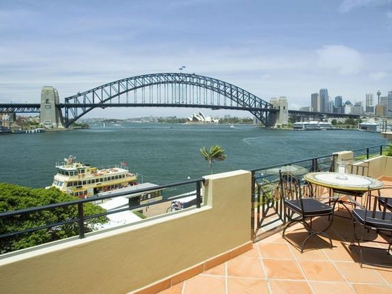 4/6 Henry Lawson Avenue, Mcmahons Point NSW 2060