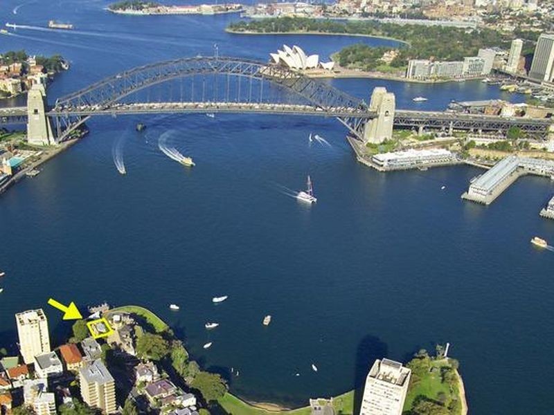 4/6 Henry Lawson Avenue, Mcmahons Point NSW 2060