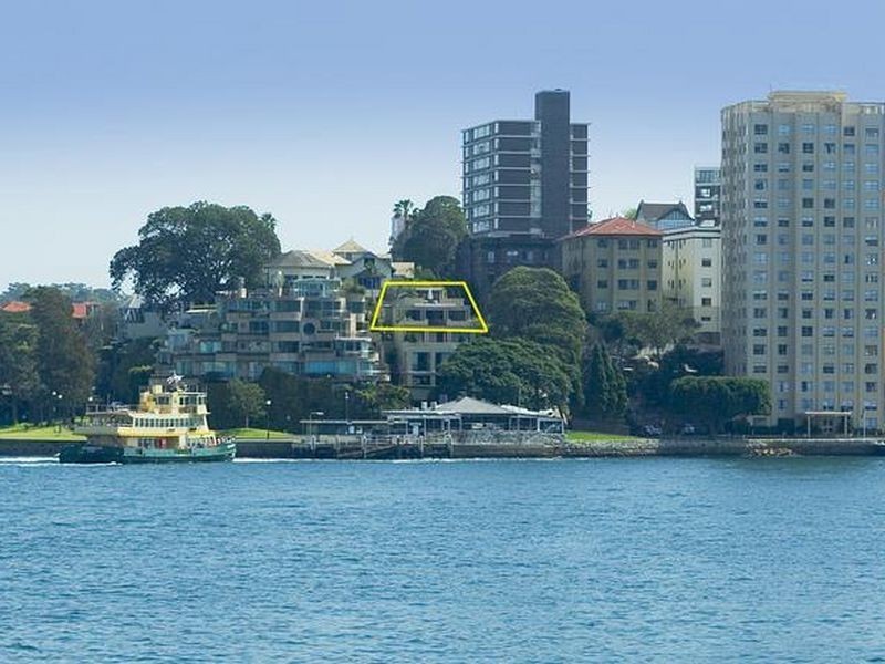 4/6 Henry Lawson Avenue, Mcmahons Point NSW 2060