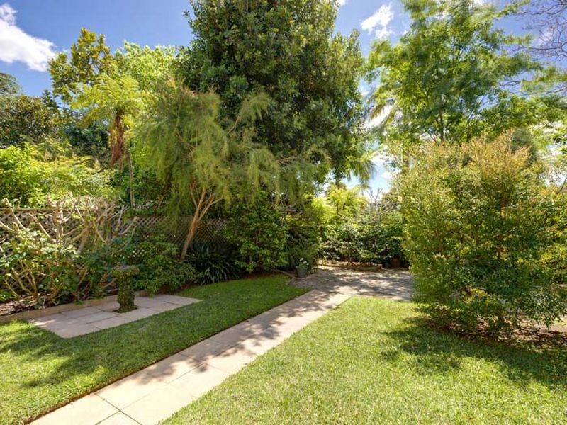 73 Middle Head Road, Mosman NSW 2088