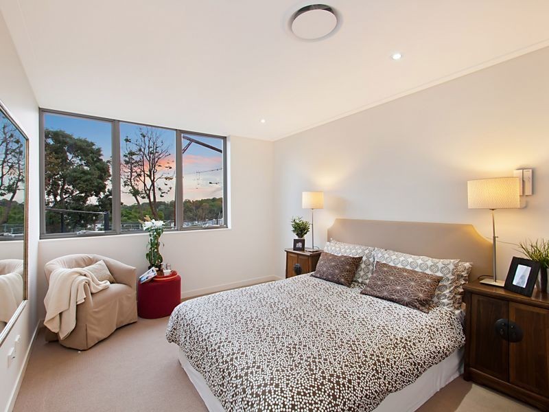 11 Commodore Street, Mcmahons Point NSW 2060