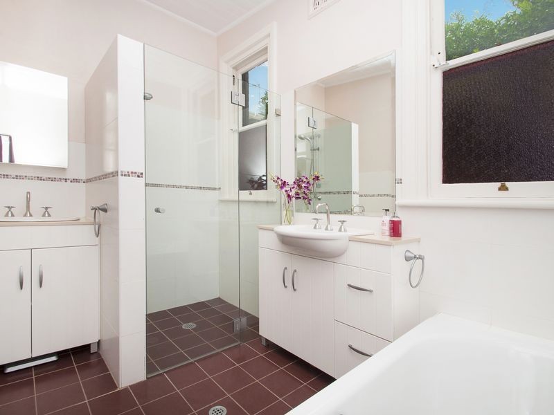 18 Colin Street, Cammeray NSW 2062