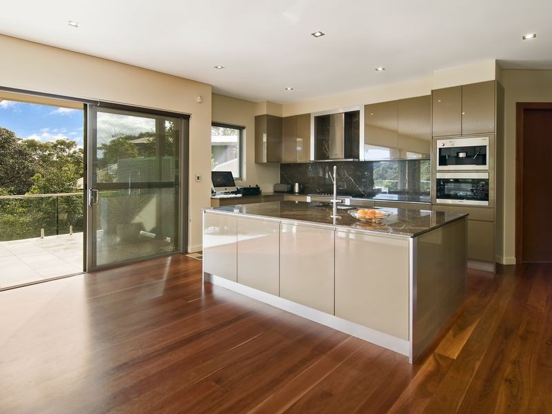 327 Edinburgh Road, Castlecrag NSW 2068