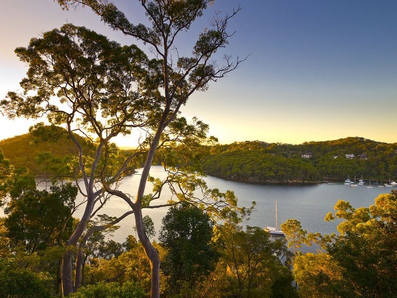 327 Edinburgh Road, Castlecrag NSW 2068